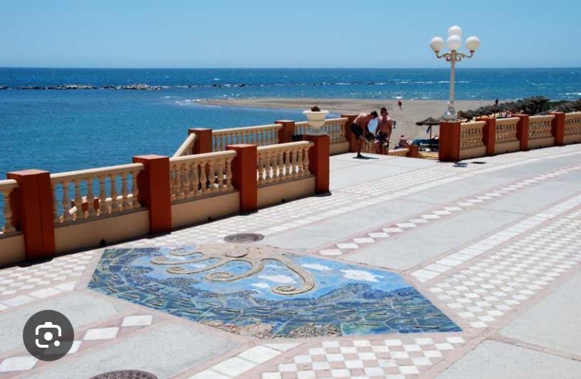 Benalmadena Playa, 3 Dormitorios エクステリア 写真